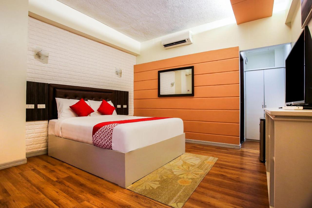 Super Oyo Capital O 786 Kwe Hotel And Resort Angeles Eksteriør billede